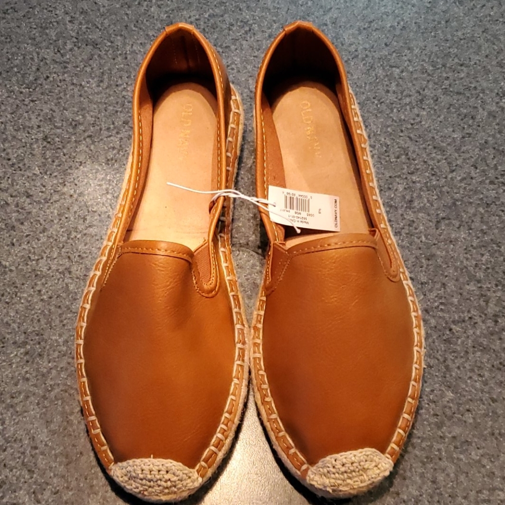 NWT Old Navy slides